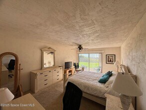 1305 S Atlantic Ave in Cocoa Beach, FL - Building Photo - Building Photo