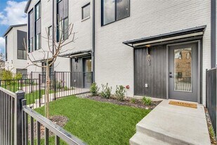 5609 Live Oak St in Dallas, TX - Building Photo