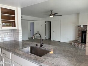 4410 S Rita Ln in Tempe, AZ - Building Photo - Building Photo