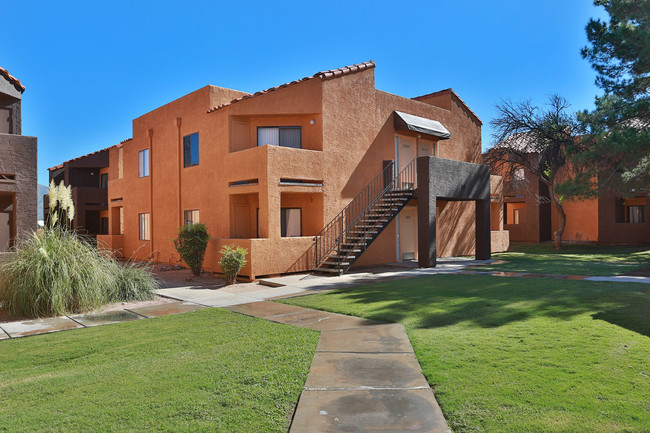 Metro on First in Tucson, AZ - Foto de edificio - Building Photo