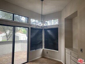 77 Willowcrest Ln in Pomona, CA - Building Photo - Building Photo