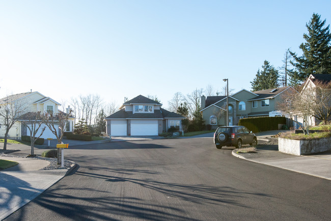 NE 257th in Troutdale, OR - Foto de edificio - Building Photo