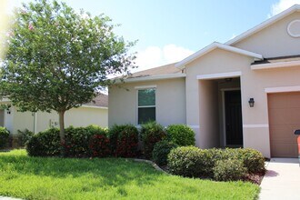 10169 Winding River Rd in Punta Gorda, FL - Building Photo - Building Photo