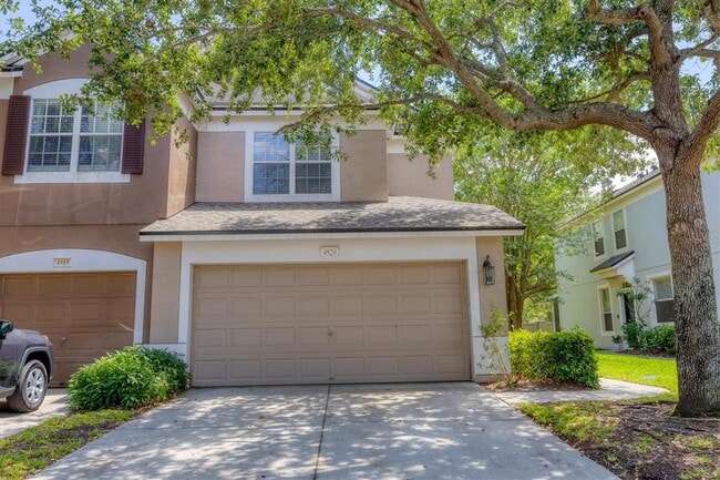 property at 4920 Pond Ridge Dr