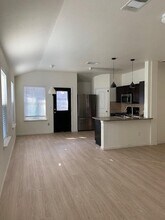 6120 Diamondleaf Bend in Austin, TX - Building Photo - Building Photo