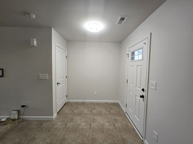 1626 Joseph Hewes Ct in Charlotte, NC - Building Photo - Building Photo