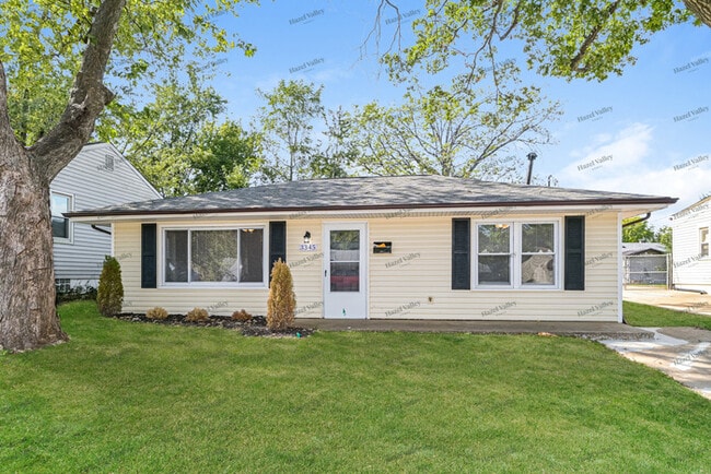 property at 3345 Suncrest Ave
