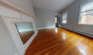 67 Dana St, Unit 8T in Cambridge, MA - Building Photo - Building Photo