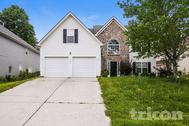 property at 5005 Eagle Creek Dr