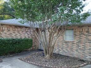 3202 Foxboro Dr in Richardson, TX - Building Photo - Building Photo