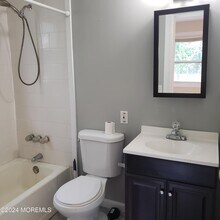 247 Cassville Rd in Jackson Township, NJ - Building Photo - Building Photo
