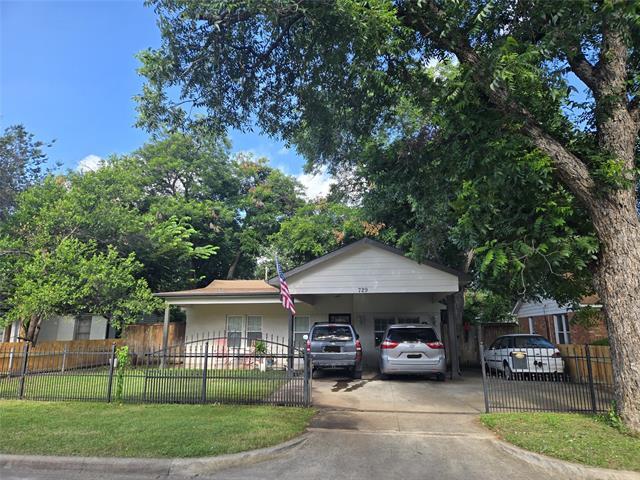 property at 729 Lynda Dr