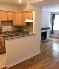 935 Lombard St, Unit 202 photo'