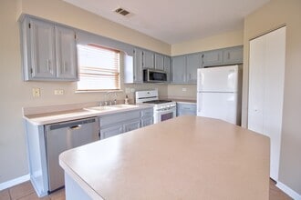 16472 Teton Dr in Lockport, IL - Building Photo - Building Photo