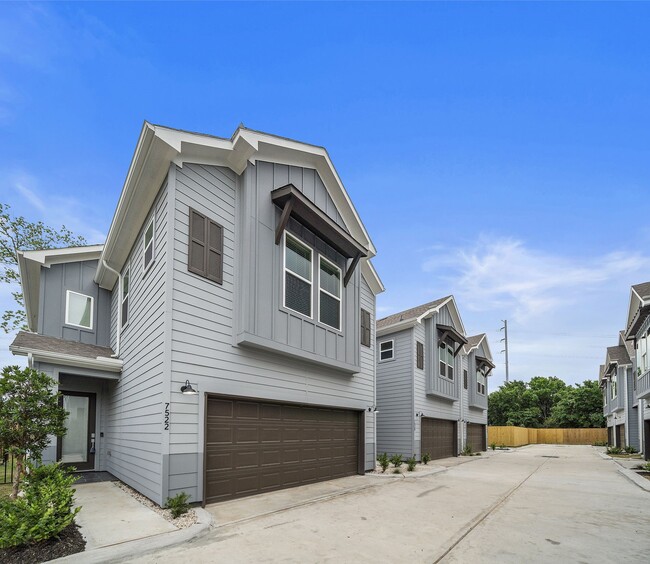 property at 7520 Sandle St