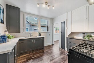 1520 McKendrie St in San Jose, CA - Building Photo - Building Photo
