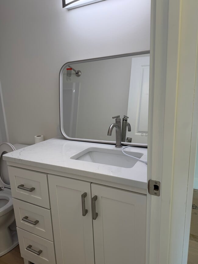 120 Creekwood Dr, Unit 103 in Wilder, KY - Building Photo - Building Photo