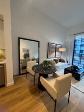 1655 NW 124th St, Unit 522 in North Miami, FL - Building Photo - Building Photo