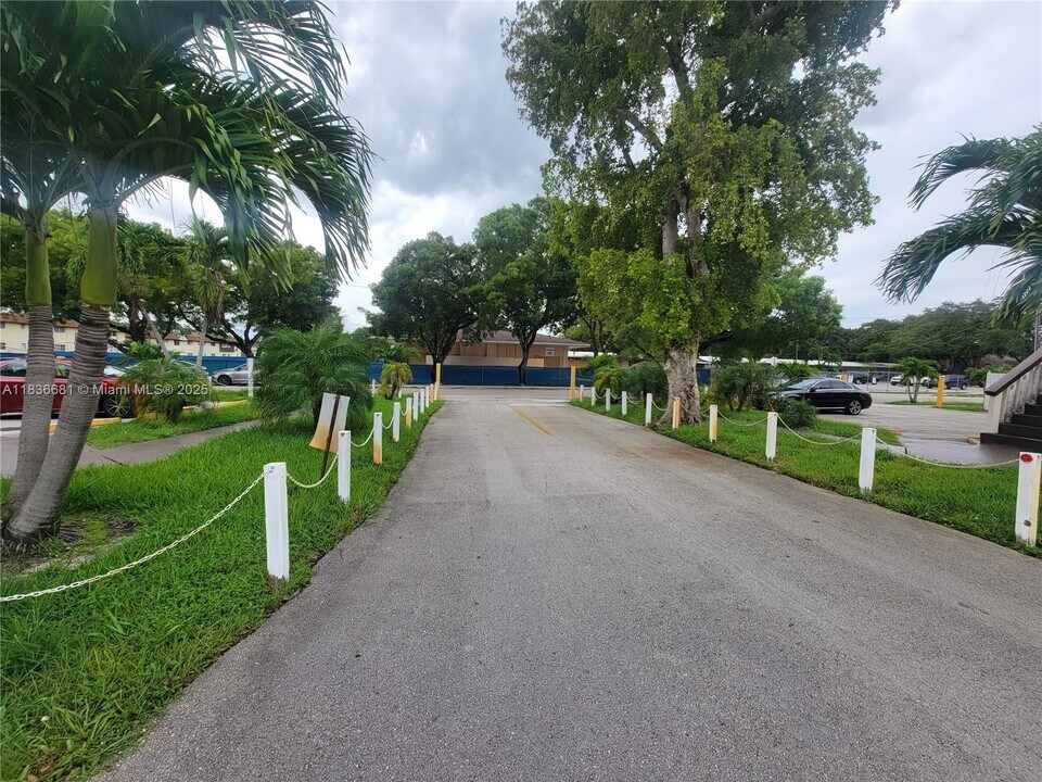 2836 Fillmore St in Hollywood, FL - Building Photo