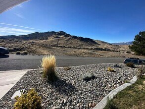 274 Mark St in Gardnerville, NV - Building Photo - Building Photo