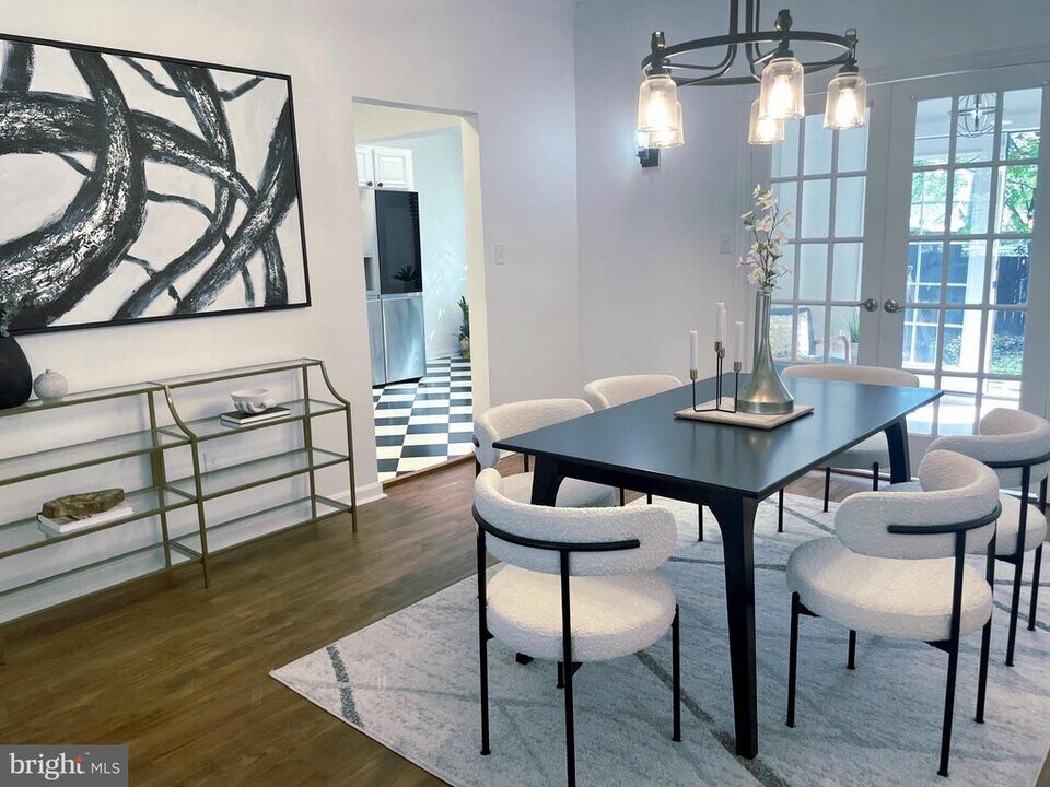 1843 Monroe St NE in Washington, DC - Building Photo