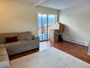 4012 Reka Dr in Anchorage, AK - Building Photo - Building Photo