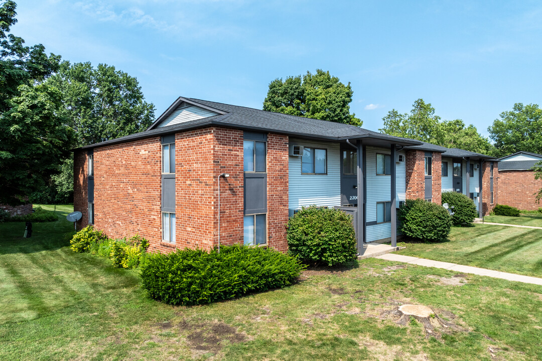 Mallard Cove Apartments in Portage, MI - Foto de edificio