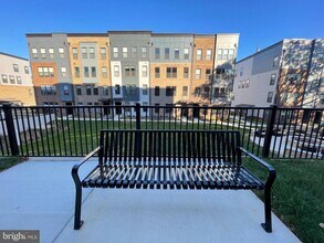 4161 Red Mulberry Dr in Fairfax, VA - Building Photo - Building Photo