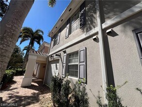 5365 Cove Cir in Naples, FL - Building Photo - Building Photo