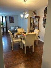 7879 Greenland Pl in Cincinnati, OH - Building Photo - Building Photo