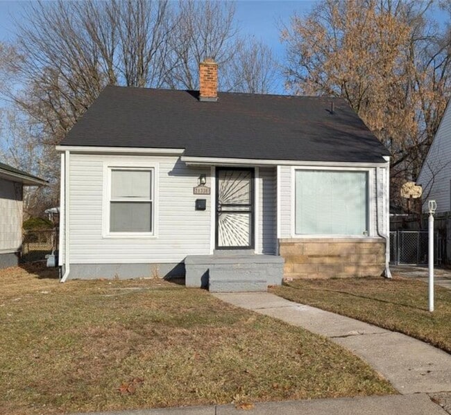 property at 21338 Pembroke Ave