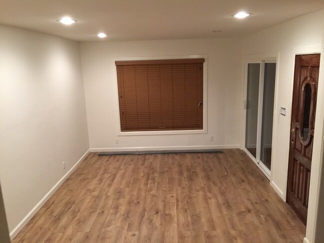 4118 W 149th St, Unit 1 in Lawndale, CA - Building Photo - Building Photo