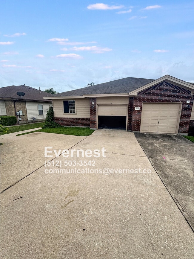 property at 2804 Southampton Way