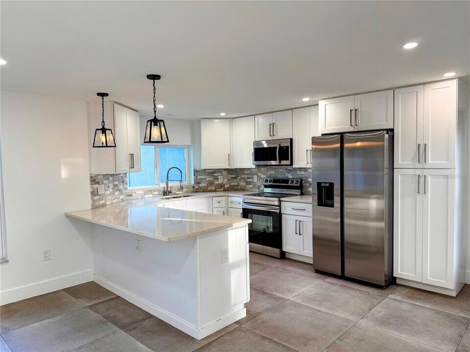 3959 Coleridge Pl in Sarasota, FL - Building Photo