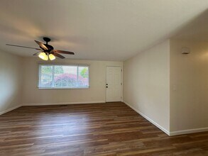 4157 Bramble Ct NE in Salem, OR - Building Photo - Building Photo