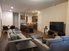 3033 Solana Cir in Denton, TX - Building Photo - Building Photo