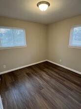 39409 Dequindre Rd in Troy, MI - Building Photo - Building Photo