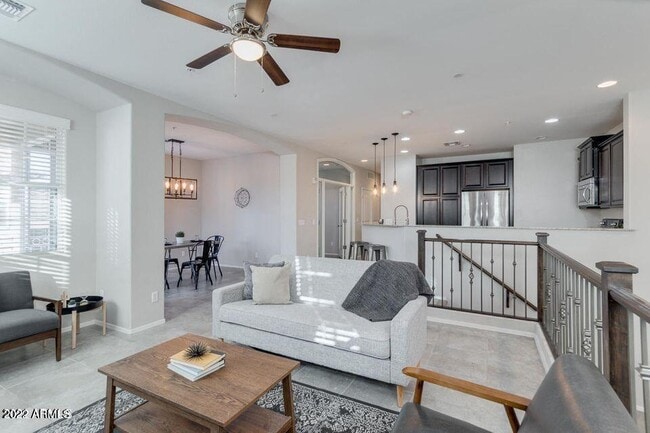 property at 4763 E Red Oak Ln