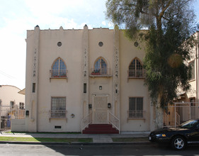 4886 Lexington Ave in Los Angeles, CA - Building Photo - Building Photo