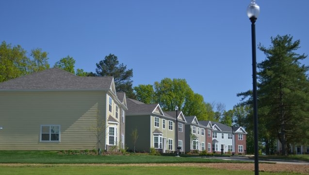 Arnold Family Housing in Tullahoma, TN - Building Photo