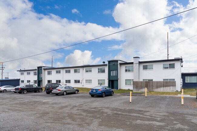 Wingspan Landing in Moses Lake, WA - Foto de edificio - Building Photo