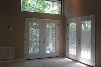 3126 E Lake Cres Dr in Houston, TX - Building Photo - Building Photo