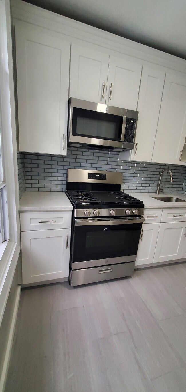 2649 91st St Rentals in East Elmhurst, NY