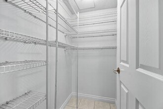 2741 Hastings St E in Vancouver, BC - Building Photo - Building Photo