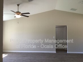 204 Locust Pass Trail in Ocala, FL - Building Photo - Building Photo