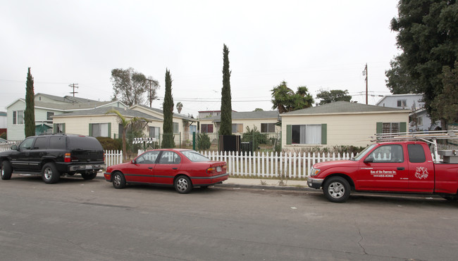 219-229 S 35th St in San Diego, CA - Building Photo - Building Photo