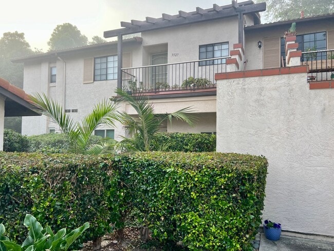 property at 3527 Somerset Way
