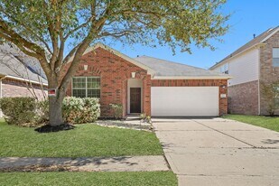 24503 Lakecrest Bend Dr in Katy, TX - Building Photo