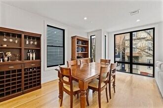 8 Mercer, Unit 3 in Boston, MA - Building Photo - Building Photo