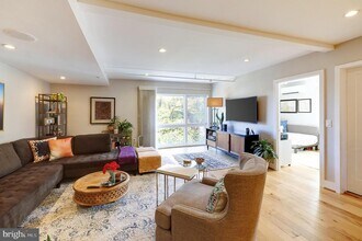 1514 Newton St NW in Washington, DC - Building Photo - Building Photo